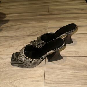 Stylish Black and Gray Women's Heels